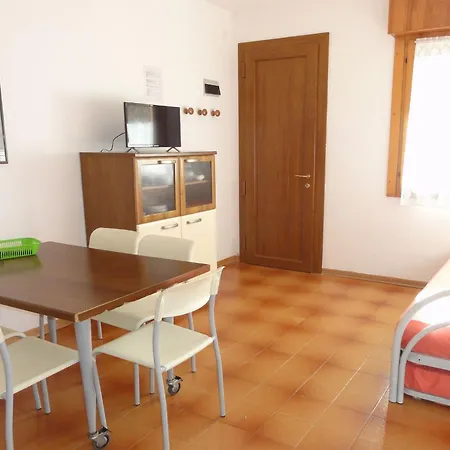 Cozy Flat In A With Pool Διαμέρισμα *